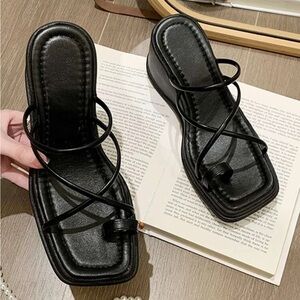 Wedge toe strap sandals